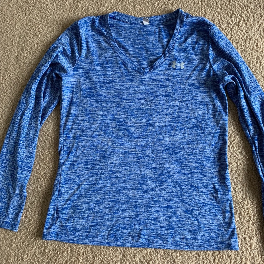 Women’s under armour shirt